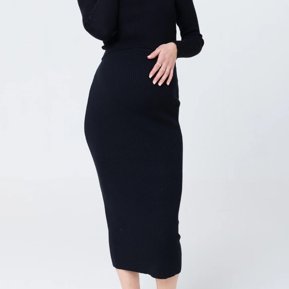 lo + jayne Dresses & Skirts - THE LUXE KNIT MIDI SKIRT / ONYX